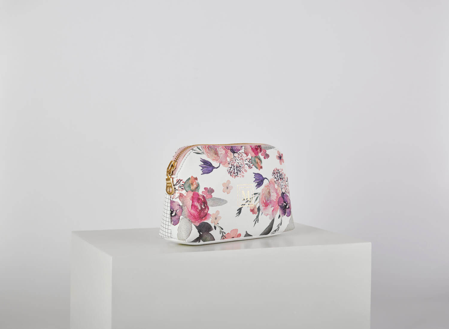 Gardenia Oval All Purpose Pouches - Set Of 3 7 Mini Oval Pouch