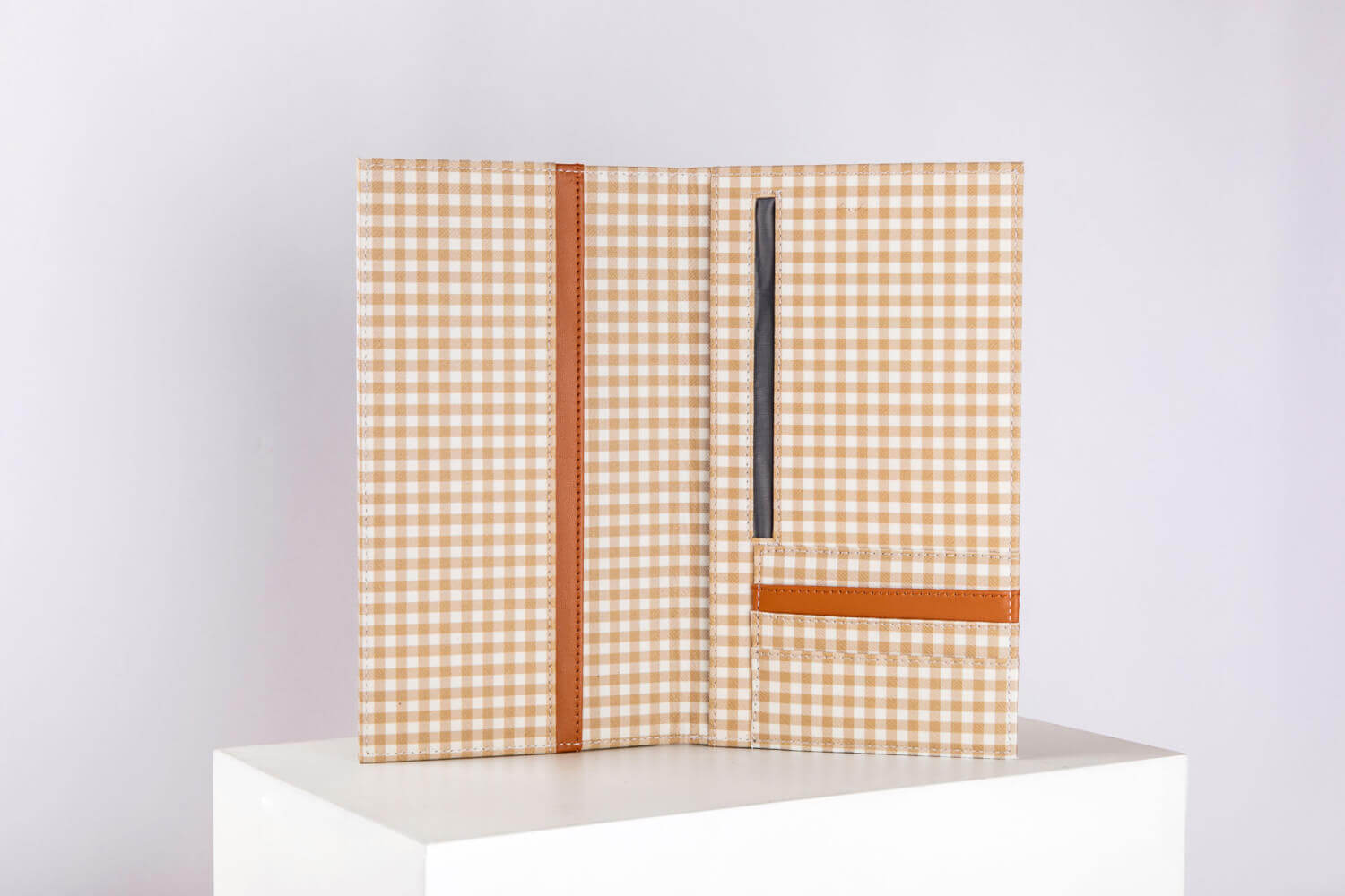 Pattern Of Joy Brown Passport Organizer 4 Brown Passport Organizer