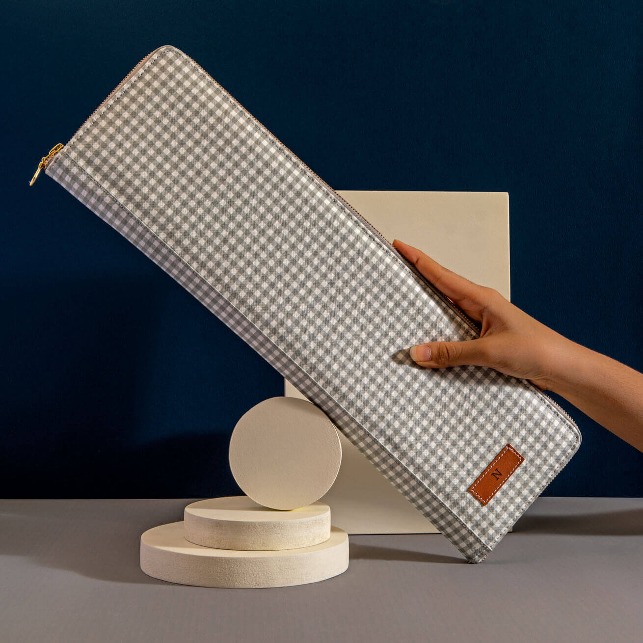 Pattern Of Joy Grey Tie Case