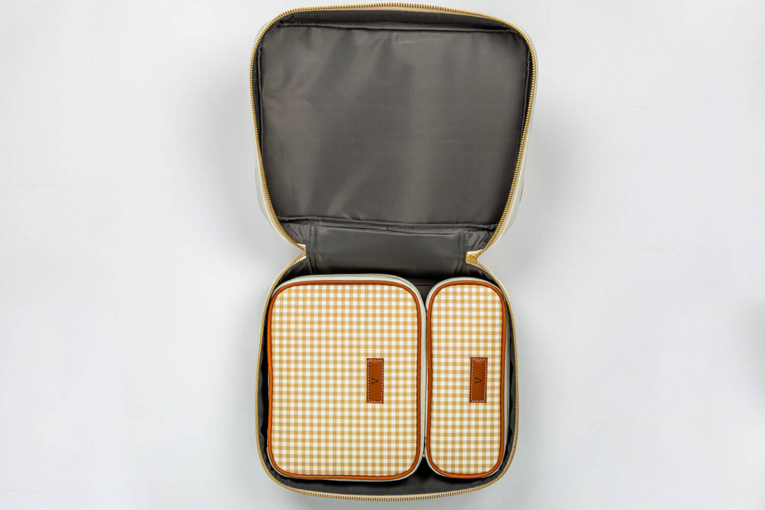 Pattern Of Joy Brown Signature Set of 4 4 Pattern Of Joy Brown Pouch Set