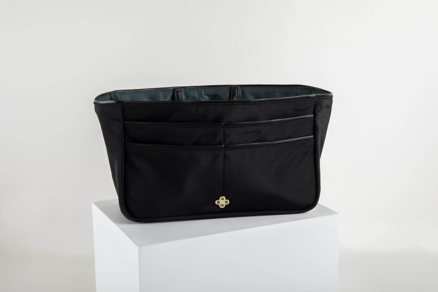 Back To Basics Small Tote Organizer - ₹3,540.00