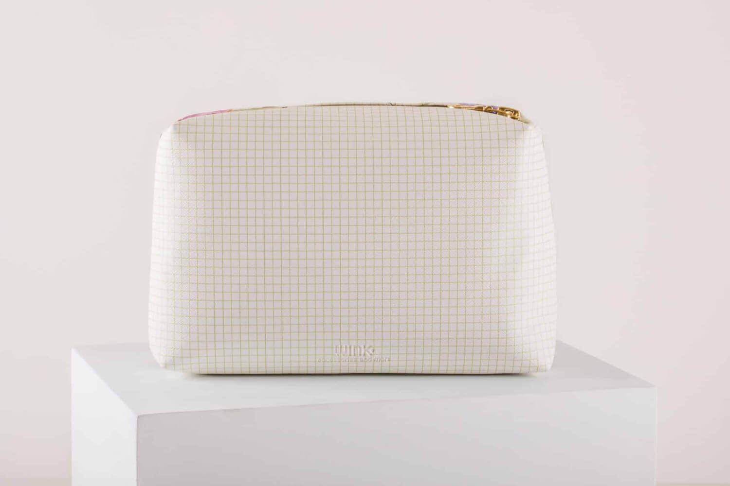 Sangria Soft Pouches - Set Of 2 5 Soft Pouches