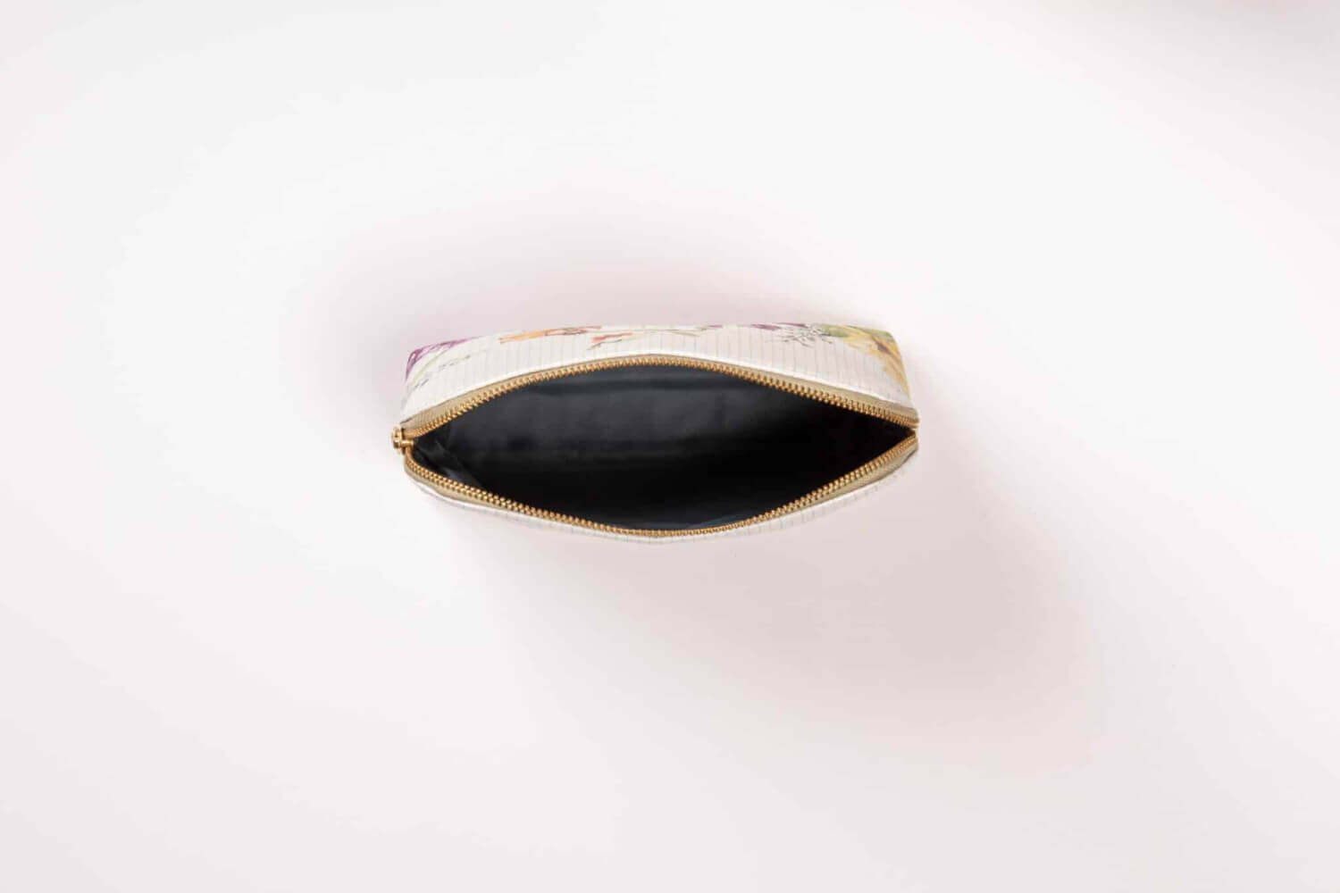 Sweet Meadows Soft Pouches - Set Of 2 5 Soft Pouches