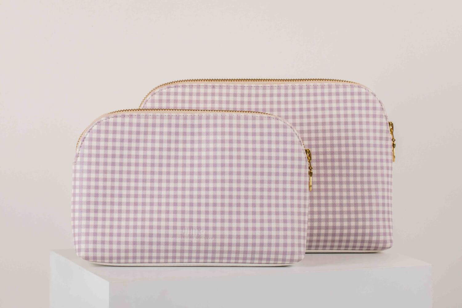 Sweet Meadows Oval All Purpose Pouches - Set Of 2 5 Pouches Set