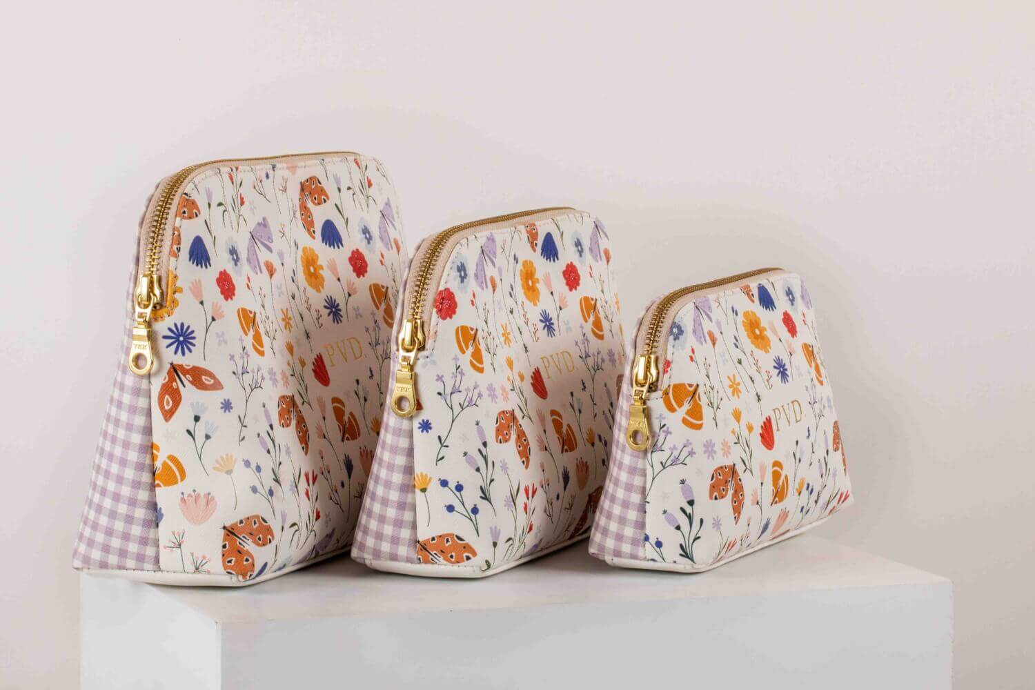 Sweet Meadows Oval All Purpose Pouches - Set Of 3 3 Sweet Meadows Oval All Purpose Pouches