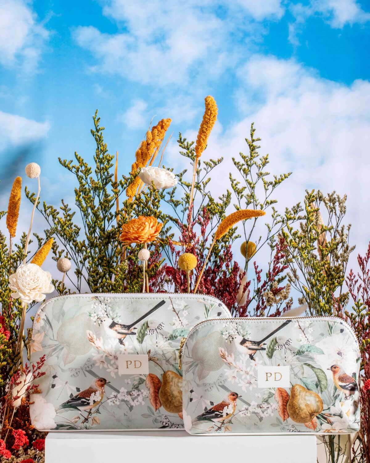 Timeless Charm Oval All Purpose Pouches Set