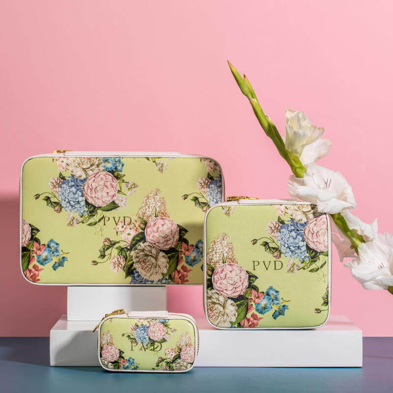 Women Accessories 5 Women Accessories -