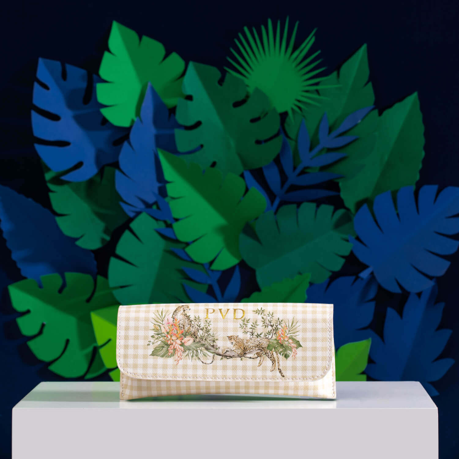 Endless Safari Spec Case Design 2