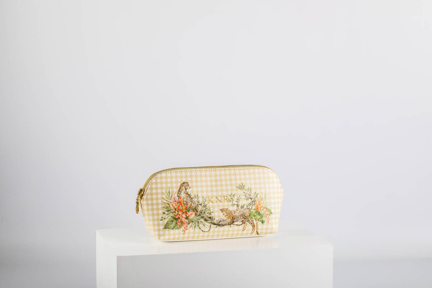 Endless Safari Makeup Wide Base Pouches 5 Endless Safari Makeup Wide Base Pouches - Image 5