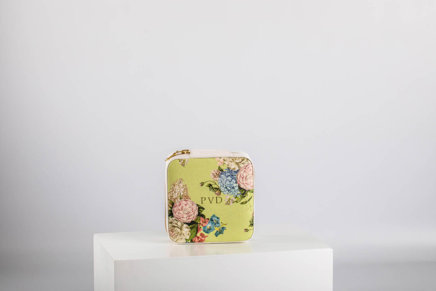 Whispering Memories Jewelry Case Medium 2 Whispering Memories Jewelry Case Medium - Image 2