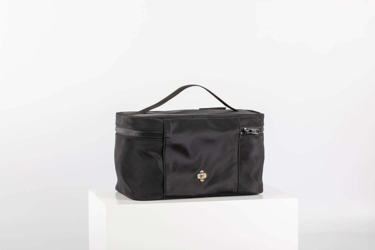 Back To Basics Vanity Kit - ₹3,540.00